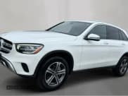 ✅ 2020 Mercedes-Benz GLC 300 • VIN: WDC0G8DB8LF724438 • Lot: 90948545. Listed on Copart with 165,630 mi. Free auction sales archive from the USA and detailed vehicle history report at DreamBid. Image 2.