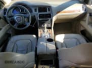 ✅ 2011 Audi Q7 Premium Plus • VIN: WA1LGAFE2BD007331 • Lot: 81831045. Wystawiony na Copart z przebiegiem 148 555 mil. Bezpłatny archiwum sprzedaży aukcyjnych z USA i szczegółowy raport historii pojazdu na DreamBid. Zdjęcie 8.