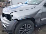 ✅ 2018 Jeep Grand Cherokee Limited • VIN: 1C4RJFBG7JC180997 • Lot: 43614446. Wystawiony na IAAI z przebiegiem 128 111 mil. Bezpłatny archiwum sprzedaży aukcyjnych z USA i szczegółowy raport historii pojazdu na DreamBid. Zdjęcie 6.