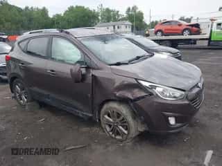 2014 Hyundai Tucson Limited with VIN KM8JU3AG4EU871212, listed as a IAAI auction lot 42869687 with 111,401 mi miles and . Bid and sale history available at DreamBid. Image 1.