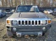 ✅ 2009 Hummer H3 SUV • VIN: 5GTEN13E198107568 • Lot: 78607404. Listed on Copart with 182,613 mi. Free auction sales archive from the USA and detailed vehicle history report at DreamBid. Image 5.