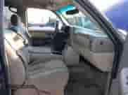 2001 Chevrolet Suburban LT с VIN 3GNEC16T01G258222, выставлен на аукционе IAAI как лот 43520484 с пробегом 271 672 миль миль и . История ставок и продаж доступна на DreamBid. Изображение 5.