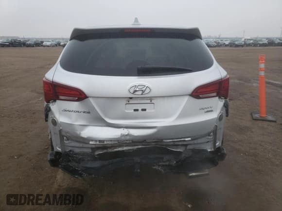 ✅ 2017 Hyundai Santa Fe 2.4L • VIN: 5XYZTDLB5HG442460 • Лот: 43902773. Опубликован ранее на Copart с пробегом 83 704 миль. Бесплатный доступ к архиву аукционных продаж из США и подробный отчёт об истории автомобиля на DreamBid. Изображение 6.