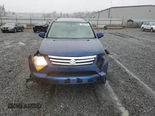 ✅ 2008 Suzuki XL7 • VIN: 2S3DB117586105036 • Лот: 79502344. Опубликован ранее на Copart с пробегом 227 215 миль. Бесплатный доступ к архиву аукционных продаж из США и подробный отчёт об истории автомобиля на DreamBid. Изображение 5.