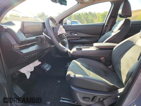 ✅ 2023 Nissan ARIYA Evolve+ • VIN: JN1DF0BB3PM704438 • Lot: 71363695. Listed on Copart with 7,153 mi. Free auction sales archive from the USA and detailed vehicle history report at DreamBid. Image 7.