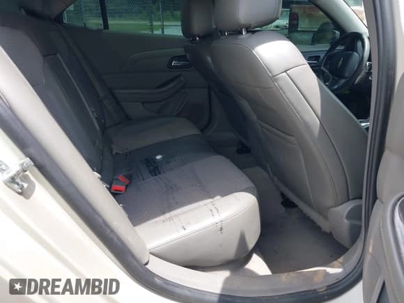 ✅ 2014 Chevrolet Malibu LT • VIN: 1G11C5SL8EF148913 • Лот: 42647891. Опубликован ранее на IAAI с пробегом 136 327 миль. Бесплатный доступ к архиву аукционных продаж из США и подробный отчёт об истории автомобиля на DreamBid. Изображение 8.