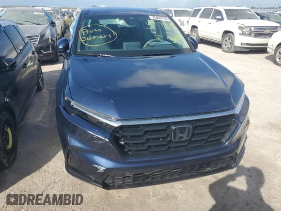 ✅ 2023 Honda CR-V LX • VIN: 2HKRS3H21PH308462 • Lot: 75809114. Listed on Copart with Not provided. Free auction sales archive from the USA and detailed vehicle history report at DreamBid. Image 5.