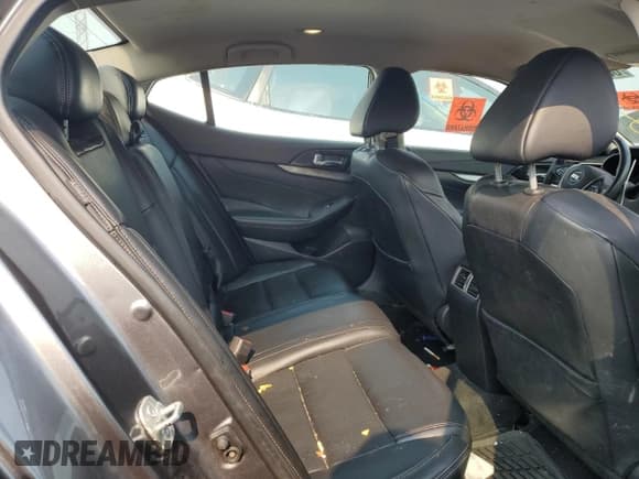 ✅ 2019 Nissan Maxima SL • VIN: 1N4AA6AVXKC377134 • Lot: 66631575. Wystawiony na Copart z przebiegiem 85 482 mil. Bezpłatny archiwum sprzedaży aukcyjnych z USA i szczegółowy raport historii pojazdu na DreamBid. Zdjęcie 10.