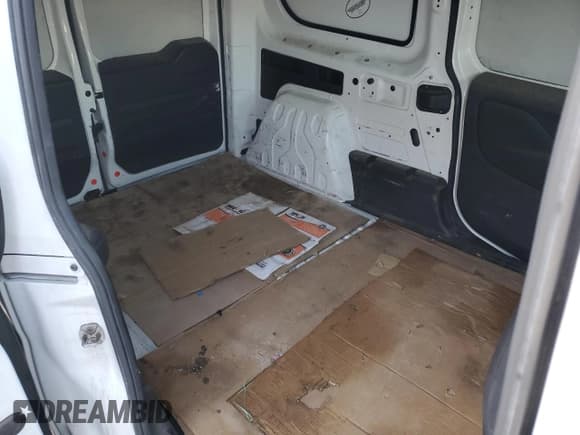 ✅ 2019 Ram ProMaster City Passenger • VIN: ZFBHRFAB3K6M17658 • Lot: 85723824. Wystawiony na Copart z przebiegiem 96 536 mil. Bezpłatny archiwum sprzedaży aukcyjnych z USA i szczegółowy raport historii pojazdu na DreamBid. Zdjęcie 10.