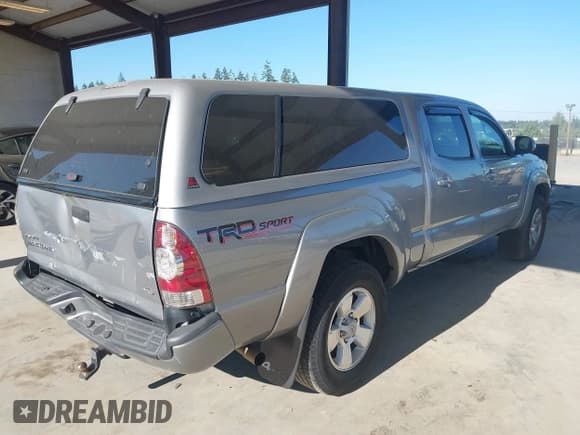 ✅ 2015 Toyota Tacoma • VIN: 3TMMU4FN7FM082699 • Lot: 42860186. Listed on IAAI with 146,871 mi. Free auction sales archive from the USA and detailed vehicle history report at DreamBid. Image 4.