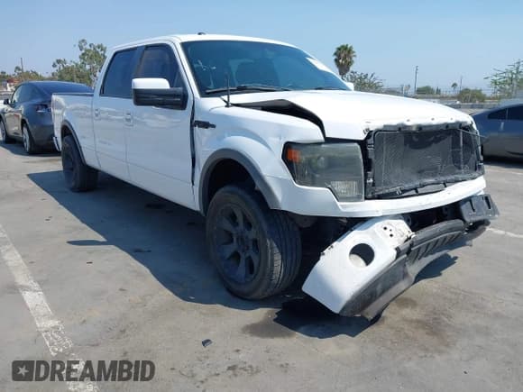 ✅ 2014 Ford F-150 XL • VIN: 1FTFW1ET5EKF47553 • Lot: 42991171. Wystawiony na IAAI z przebiegiem 43 132 mil. Bezpłatny archiwum sprzedaży aukcyjnych z USA i szczegółowy raport historii pojazdu na DreamBid. Zdjęcie 1.