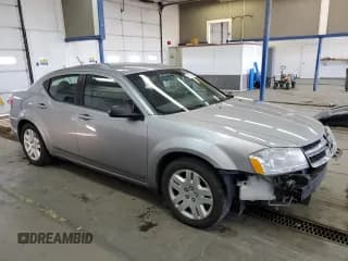 ✅ 2013 Dodge Avenger SE • VIN: 1C3CDZAB6DN576999 • Лот: 85159884. Опубликован ранее на Copart с пробегом 283 989 миль. Бесплатный доступ к архиву аукционных продаж из США и подробный отчёт об истории автомобиля на DreamBid. Изображение 4.