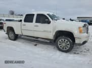 ✅ 2012 GMC Sierra 3500HD SRW Denali • VIN: 1GT426E80CF135719 • Лот: 42374825. Опубликован ранее на Copart с пробегом 358 255 миль. Бесплатный доступ к архиву аукционных продаж из США и подробный отчёт об истории автомобиля на DreamBid. Изображение 4.