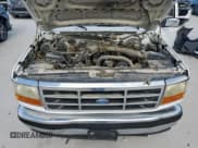 ✅ 1996 Ford F-150 S • VIN: 1FTEX15Y8TKA49851 • Lot: 64691835. Wystawiony na Copart z przebiegiem 297 520 mil. Bezpłatny archiwum sprzedaży aukcyjnych z USA i szczegółowy raport historii pojazdu na DreamBid. Zdjęcie 11.