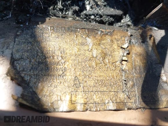 ✅ 1984 Volkswagen Vanagon • VIN: WV2ZB0256EH121846 • Лот: 43622375. Опубликован ранее на IAAI с пробегом Не указан. Бесплатный доступ к архиву аукционных продаж из США и подробный отчёт об истории автомобиля на DreamBid. Изображение 9.