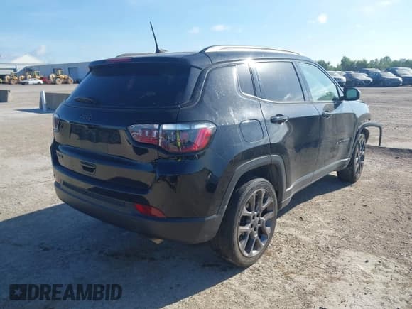 ✅ 2021 Jeep Compass 80th Anniversary • VIN: 3C4NJDEB3MT601660 • Lot: 42604987. Listed on IAAI with 73,814 mi. Free auction sales archive from the USA and detailed vehicle history report at DreamBid. Image 4.
