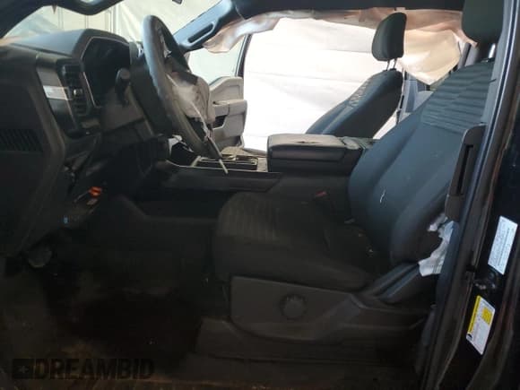 ✅ 2022 Ford F-150 XL • VIN: 1FTEX1EP2NFA56975 • Lot: 81443765. Listed on Copart with 136,481 mi. Free auction sales archive from the USA and detailed vehicle history report at DreamBid. Image 7.