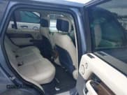 ✅ 2019 Land Rover Range Rover HSE • VIN: SALGS2SV6KA540942 • Лот: 42931416. Опубликован ранее на IAAI с пробегом 121 883 миль. Бесплатный доступ к архиву аукционных продаж из США и подробный отчёт об истории автомобиля на DreamBid. Изображение 8.