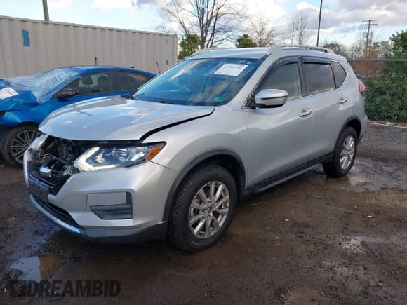 ✅ 2019 Nissan Rogue S • VIN: 5N1AT2MV8KC840084 • Lot: 43768746. Wystawiony na IAAI z przebiegiem 112 183 mil. Bezpłatny archiwum sprzedaży aukcyjnych z USA i szczegółowy raport historii pojazdu na DreamBid. Zdjęcie 19.