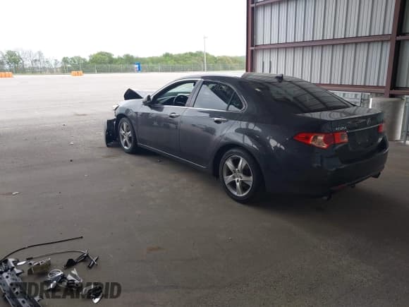 ✅ 2013 Acura TSX • VIN: JH4CU2F46DC002541 • Lot: 42139212. Wystawiony na IAAI z przebiegiem 254 319 mil. Bezpłatny archiwum sprzedaży aukcyjnych z USA i szczegółowy raport historii pojazdu na DreamBid. Zdjęcie 3.