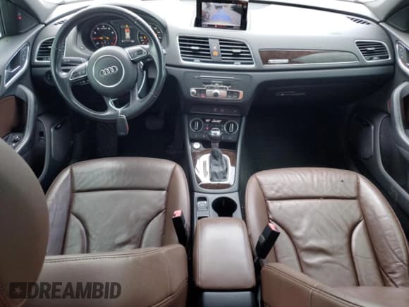 ✅ 2016 Audi Q3 Prestige • VIN: WA1GFCFS3GR000551 • Lot: 85752225. Wystawiony na Copart z przebiegiem 115 162 mil. Bezpłatny archiwum sprzedaży aukcyjnych z USA i szczegółowy raport historii pojazdu na DreamBid. Zdjęcie 8.