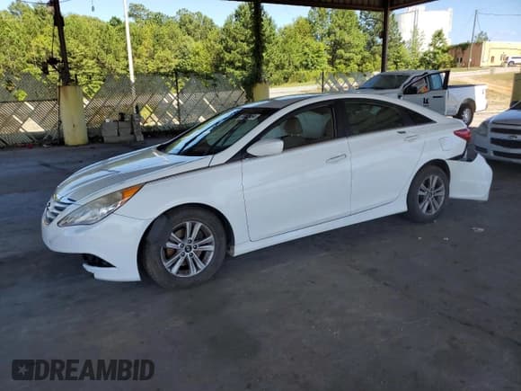 ✅ 2014 Hyundai Sonata GLS • VIN: 5NPEB4AC2EH904474 • Lot: 59893454. Listed on Copart with 126,673 mi. Free auction sales archive from the USA and detailed vehicle history report at DreamBid. Image 1.