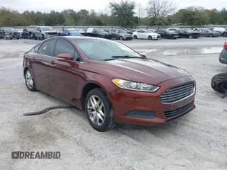 ✅ 2015 Ford Fusion SE • VIN: 3FA6P0H7XFR301154 • Lot: 41806333. Wystawiony na IAAI z przebiegiem 130 226 mil. Bezpłatny archiwum sprzedaży aukcyjnych z USA i szczegółowy raport historii pojazdu na DreamBid. Zdjęcie 1.