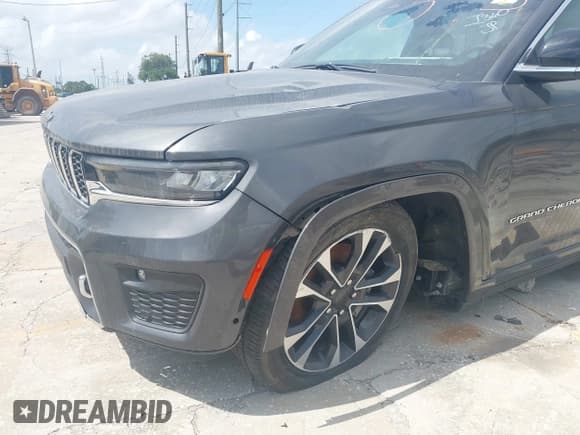 ✅ 2022 Jeep Grand Cherokee Overland • VIN: 1C4RJJDG5N8567637 • Lot: 39341447. Listed on IAAI with 26,871 mi. Free auction sales archive from the USA and detailed vehicle history report at DreamBid. Image 6.
