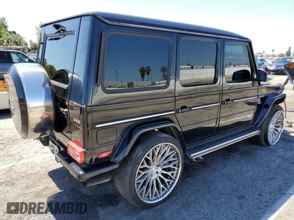 ✅ 2016 Mercedes-Benz G 63 AMG • VIN: WDCYC7DF6GX258987 • Лот: 49115504. Опубликован ранее на Copart с пробегом 91 382 миль. Бесплатный доступ к архиву аукционных продаж из США и подробный отчёт об истории автомобиля на DreamBid. Изображение 3.