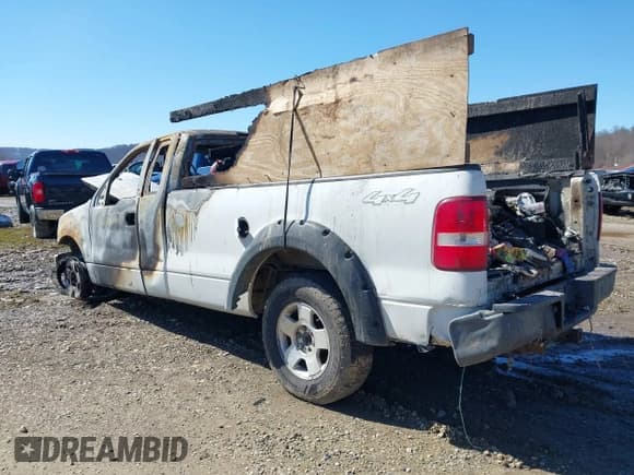 ✅ 2008 Ford F-150 XL • VIN: 1FTRF14W28KD69971 • Lot: 41739421. Listed on IAAI with Not provided. Free auction sales archive from the USA and detailed vehicle history report at DreamBid. Image 3.