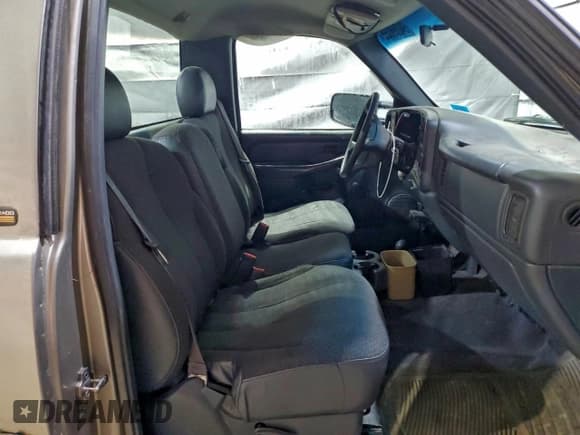 ✅ 2001 Chevrolet Silverado 2500HD • VIN: 1GCHK24U91E228041 • Lot: 94269065. Wystawiony na Copart z przebiegiem 159 267 mil. Bezpłatny archiwum sprzedaży aukcyjnych z USA i szczegółowy raport historii pojazdu na DreamBid. Zdjęcie 10.