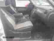 ✅ 2008 GMC Sierra 1500 SLT • VIN: 2GTEK13J881264402 • Lot: 43340783. Listed on IAAI with 286,773 mi. Free auction sales archive from the USA and detailed vehicle history report at DreamBid. Image 5.