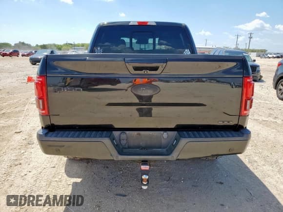 ✅ 2015 Ford F-150 XLT • VIN: 1FTEW1EF9FKD40090 • Лот: 71189915. Опубликован ранее на Copart с пробегом 138 946 миль. Бесплатный доступ к архиву аукционных продаж из США и подробный отчёт об истории автомобиля на DreamBid. Изображение 6.