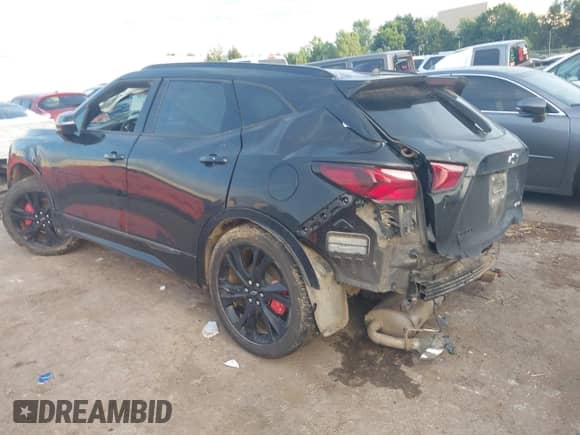 2020 Chevrolet Blazer RS z VIN 3GNKBERS8LS702091, wystawiony jako IAAI lot #42462446 z przebiegiem Nie podano mil oraz . Historia ofert i sprzedaży dostępna na DreamBid. Obrazek 3.
