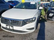 ✅ 2019 Volkswagen Jetta S • VIN: 3VWC57BU8KM046650 • Лот: 43599770. Опубликован ранее на IAAI с пробегом 92 383 миль. Бесплатный доступ к архиву аукционных продаж из США и подробный отчёт об истории автомобиля на DreamBid. Изображение 2.
