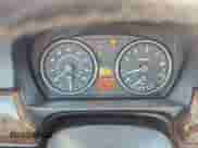 2006 BMW 3 Series 325i with VIN WBAVB17586NK32068, listed as a Copart auction lot 89899865 with 144,824 mi miles and Salvage title. Bid and sale history available at DreamBid. Image 9.