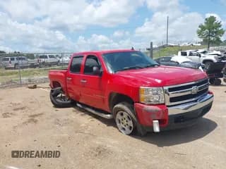 ✅ 2007 Chevrolet Silverado 1500 LS • VIN: 2GCEC13C071526149 • Лот: 42604452. Опубликован ранее на IAAI с пробегом 187 860 миль. Бесплатный доступ к архиву аукционных продаж из США и подробный отчёт об истории автомобиля на DreamBid. Изображение 1.