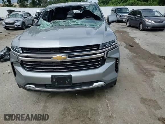 2024 Chevrolet Tahoe LT z VIN 1GNSKNKD6RR378582, wystawiony jako Copart lot #62741555 z przebiegiem Nie podano mil oraz Szkoda całkowita • Salvage title. Historia ofert i sprzedaży dostępna na DreamBid. Obrazek 14.