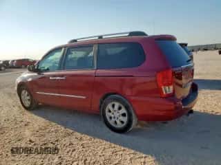 2007 Hyundai Entourage GLS z VIN KNDMC233676031528, wystawiony jako Copart lot #68035215 z przebiegiem 117 749 mil mil oraz Czysty tytuł • Clean title. Historia ofert i sprzedaży dostępna na DreamBid. Obrazek 2.