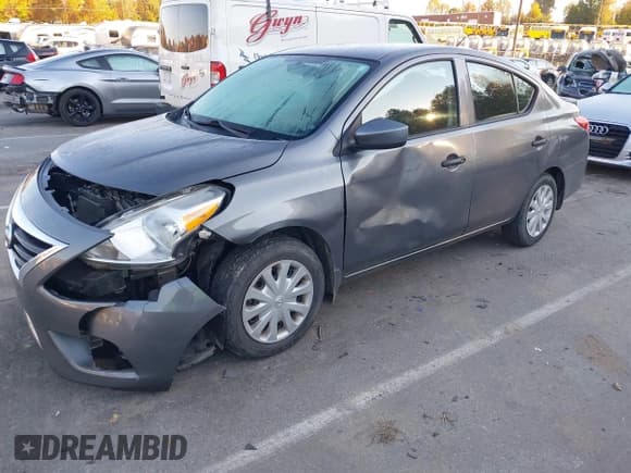 ✅ 2019 Nissan Versa SV • VIN: 3N1CN7AP8KL800878 • Lot: 43589972. Listed on IAAI with 97,096 mi. Free auction sales archive from the USA and detailed vehicle history report at DreamBid. Image 2.