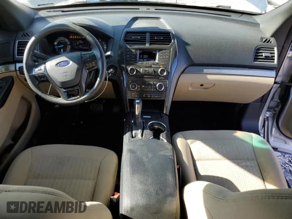 ✅ 2016 Ford Explorer • VIN: 1FM5K8B8XGGC37514 • Lot: 86707935. Listed on Copart with 166,070 mi. Free auction sales archive from the USA and detailed vehicle history report at DreamBid. Image 8.