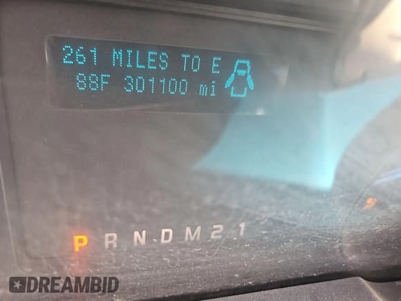 ✅ 2015 Ford F-250 Lariat • VIN: 1FT7W2B68FED12248 • Lot: 42568032. Listed on IAAI with 301,100 mi. Free auction sales archive from the USA and detailed vehicle history report at DreamBid. Image 1.