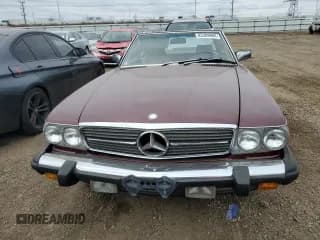 ✅ 1988 Mercedes-Benz 560 SL • VIN: WDBBA48D0JA088868 • Lot: 83309994. Wystawiony na Copart z przebiegiem 161 517 mil. Bezpłatny archiwum sprzedaży aukcyjnych z USA i szczegółowy raport historii pojazdu na DreamBid. Zdjęcie 5.