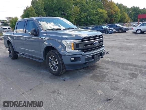 ✅ 2020 Ford F-150 XLT • VIN: 1FTEW1EP6LKE57677 • Lot: 43205382. Wystawiony na IAAI z przebiegiem 50 601 mil. Bezpłatny archiwum sprzedaży aukcyjnych z USA i szczegółowy raport historii pojazdu na DreamBid. Zdjęcie 1.