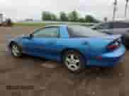1999 Chevrolet Camaro z VIN 2G1FP22K4X2114553, wystawiony jako Copart lot #58664935 z przebiegiem 147 118 mil mil oraz Czysty tytuł • Clean title. Historia ofert i sprzedaży dostępna na DreamBid. Obrazek 2.