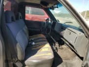 ✅ 1993 Chevrolet S-10 X96 • VIN: 1GCCS14R9P8161481 • Лот: 77330424. Опубликован ранее на Copart с пробегом 201 308 миль. Бесплатный доступ к архиву аукционных продаж из США и подробный отчёт об истории автомобиля на DreamBid. Изображение 10.