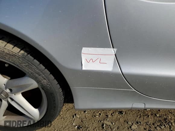 ✅ 2006 Mercedes-Benz SL 500 • VIN: WDBSK75F96F112180 • Лот: 70726635. Опубликован ранее на Copart с пробегом Не указан. Бесплатный доступ к архиву аукционных продаж из США и подробный отчёт об истории автомобиля на DreamBid. Изображение 12.