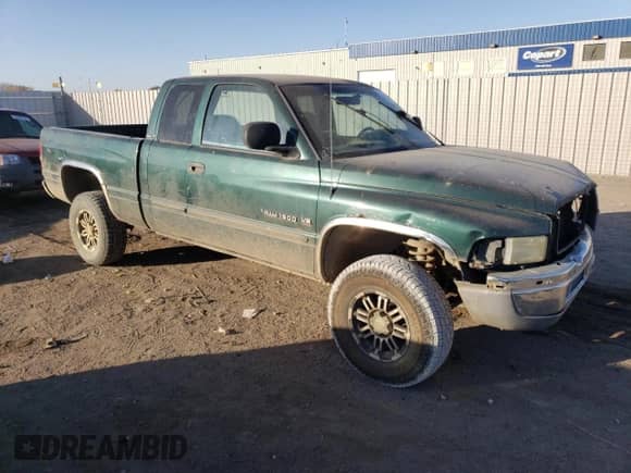 ✅ 2001 Dodge 1500 • VIN: 3B7HF13Z71G801295 • Лот: 77820544. Размещён на Copart с пробегом 154 425 миль миль. Получите бесплатный доступ к архиву аукционных продаж из США и посмотрите подробный отчёт об истории автомобиля на DreamBid. Изображение 4.