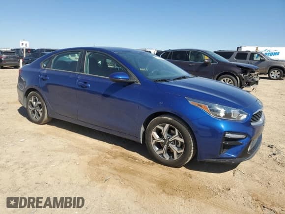 ✅ 2021 Kia Forte LXS • VIN: 3KPF24AD7ME354107 • Lot: 73435064. Listed on Copart with 26,827 mi. Free auction sales archive from the USA and detailed vehicle history report at DreamBid. Image 4.