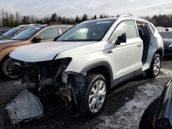 ✅ 2022 Volkswagen Taos SE • VIN: 3VVLX7B2XNM082339 • Lot: 50951215. Listed on Copart with Not provided. Free auction sales archive from the USA and detailed vehicle history report at DreamBid. Image 1.